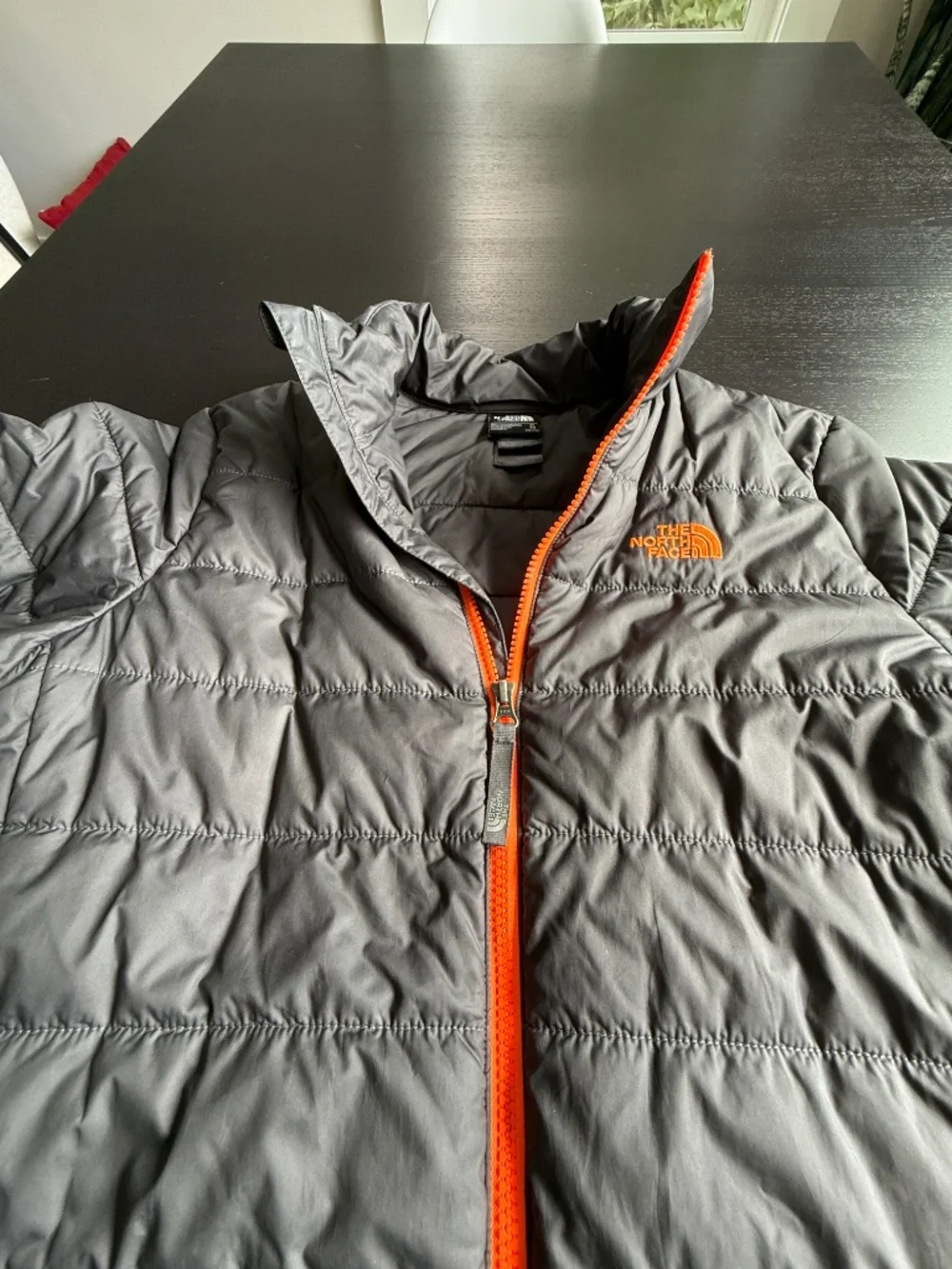 The North Face Boys XL ThermoBall Eco Insulated Jacket Gray Orange Full Zip